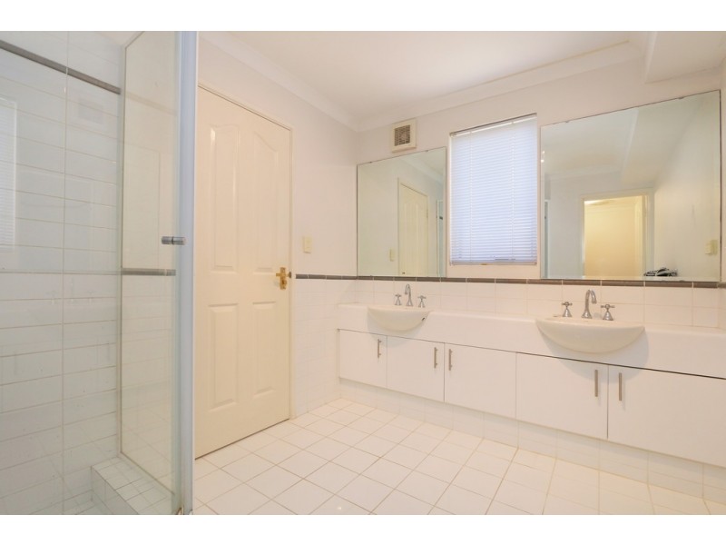 7 Casey Close, Canning Vale WA 6155