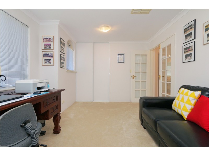 7 Casey Close, Canning Vale WA 6155