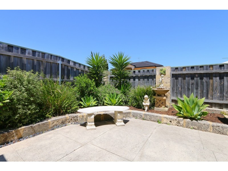 7 Casey Close, Canning Vale WA 6155