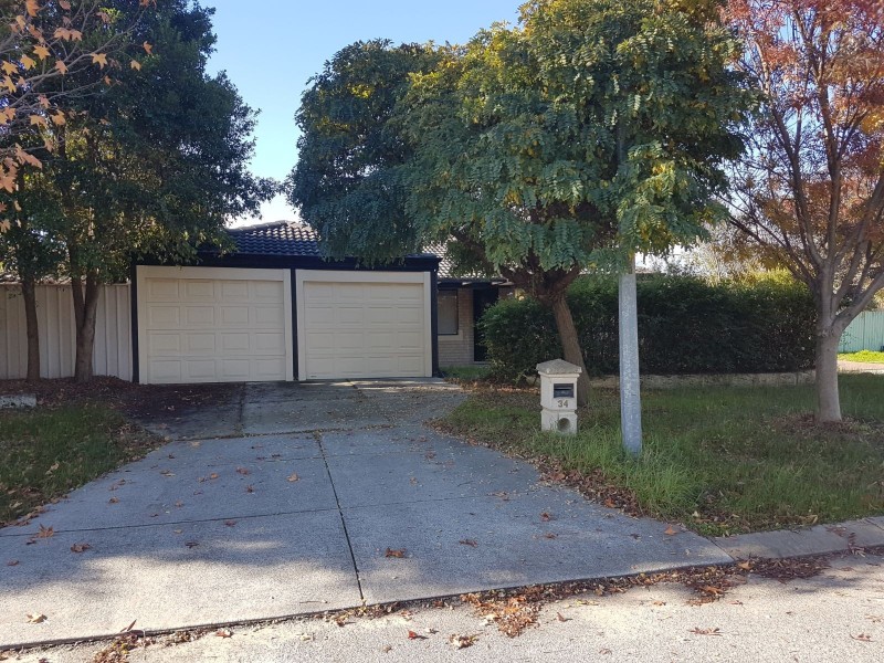 34 Reveley Close, Seville Grove WA 6112