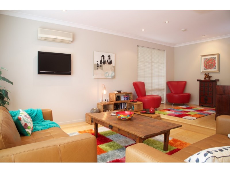 85 Parry Avenue, Bull Creek WA 6149