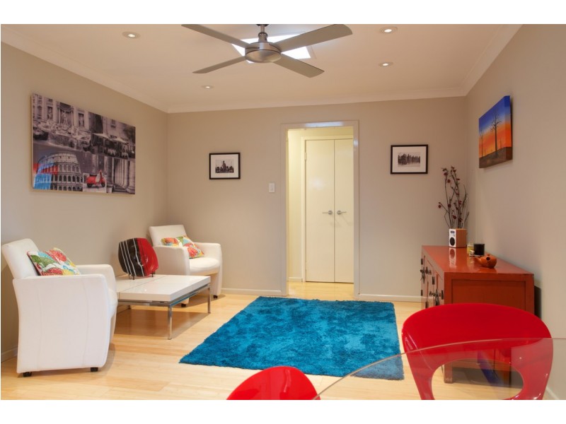 85 Parry Avenue, Bull Creek WA 6149