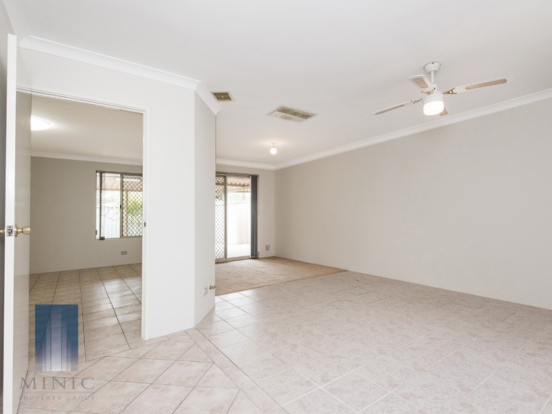 2/44 Bradshaw Crescent, Manning WA 6152