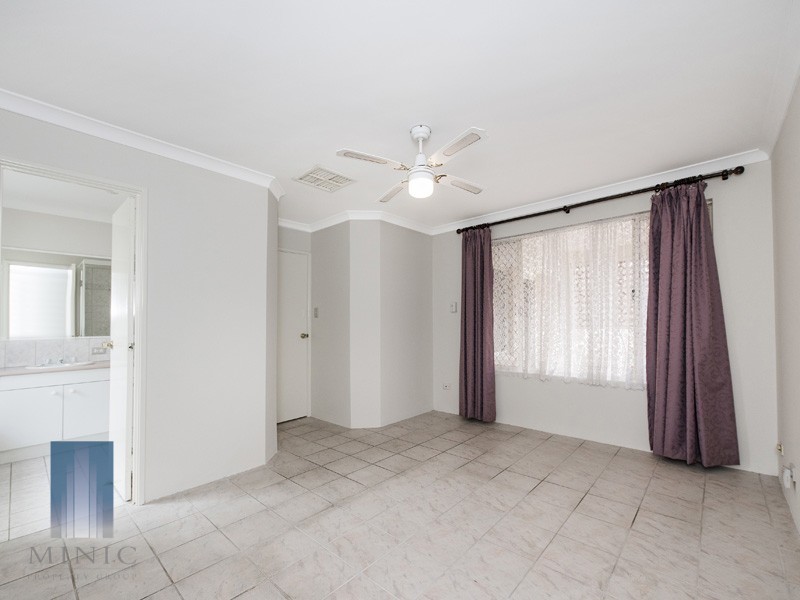 2/44 Bradshaw Crescent, Manning WA 6152
