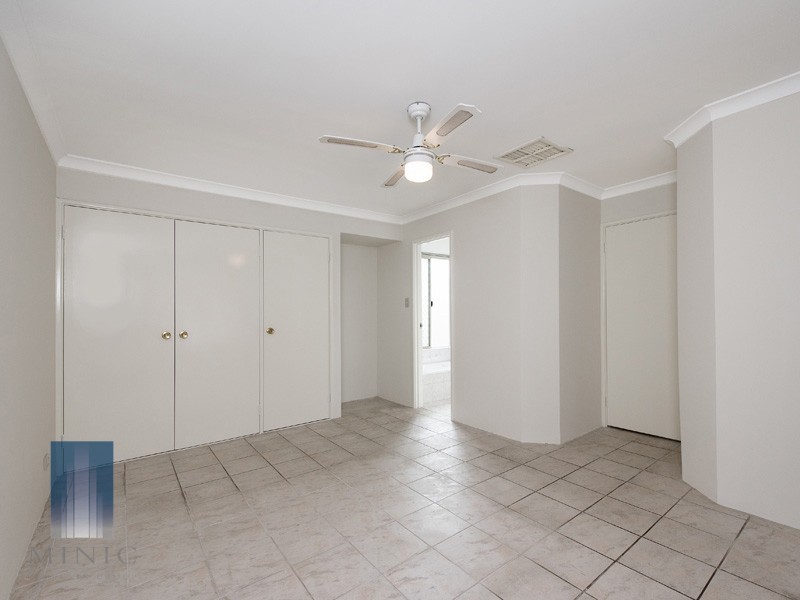 2/44 Bradshaw Crescent, Manning WA 6152