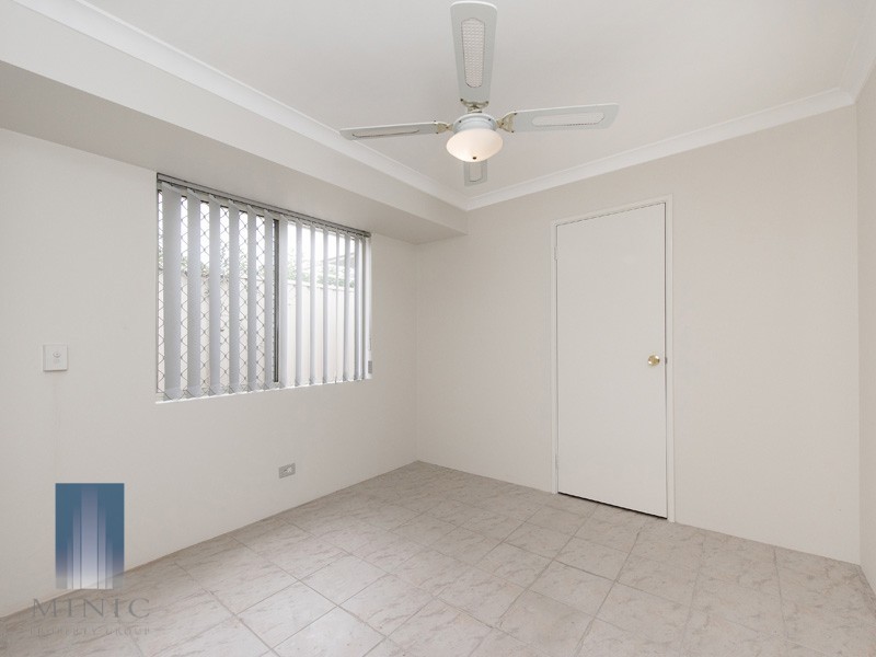 2/44 Bradshaw Crescent, Manning WA 6152