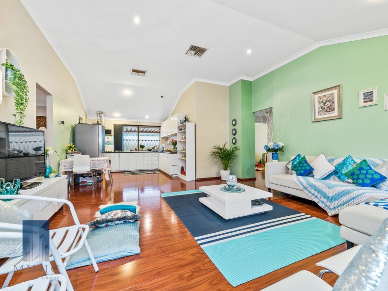 57 Fairfield Gardens, Canning Vale WA 6155