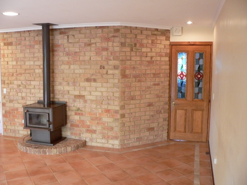 5 Mercer Road, Riverton WA 6148