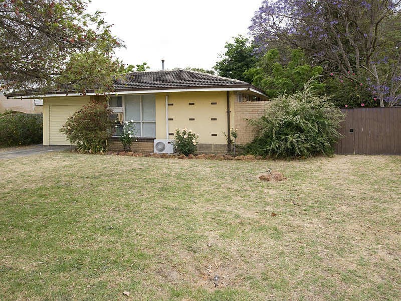 46 Andrews Road, Wilson WA 6107