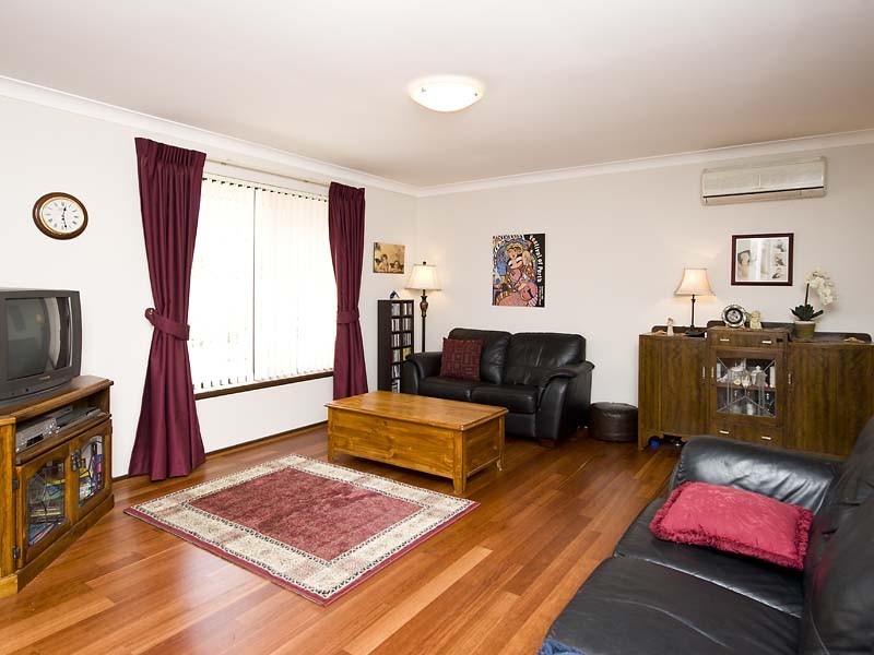 4/66 Barbican Street West, Shelley WA 6148