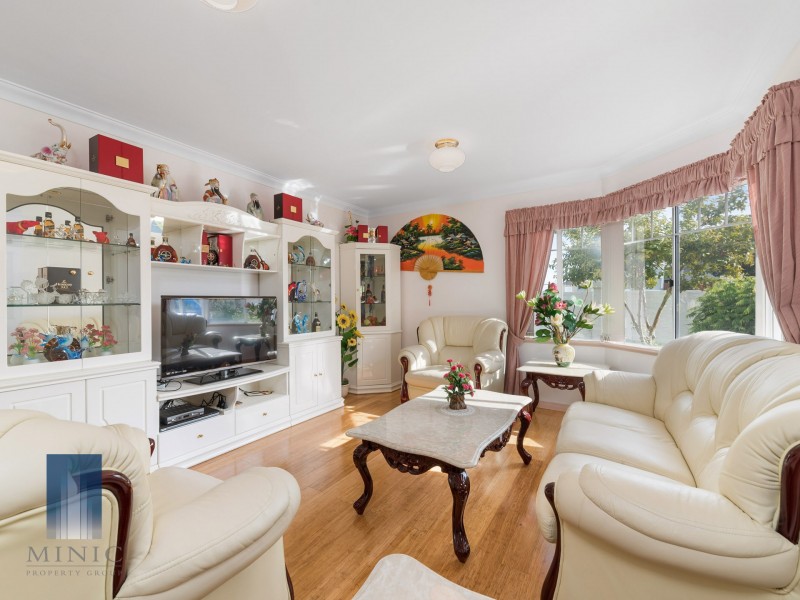 2/438 Riverton Drive East, Riverton WA 6148