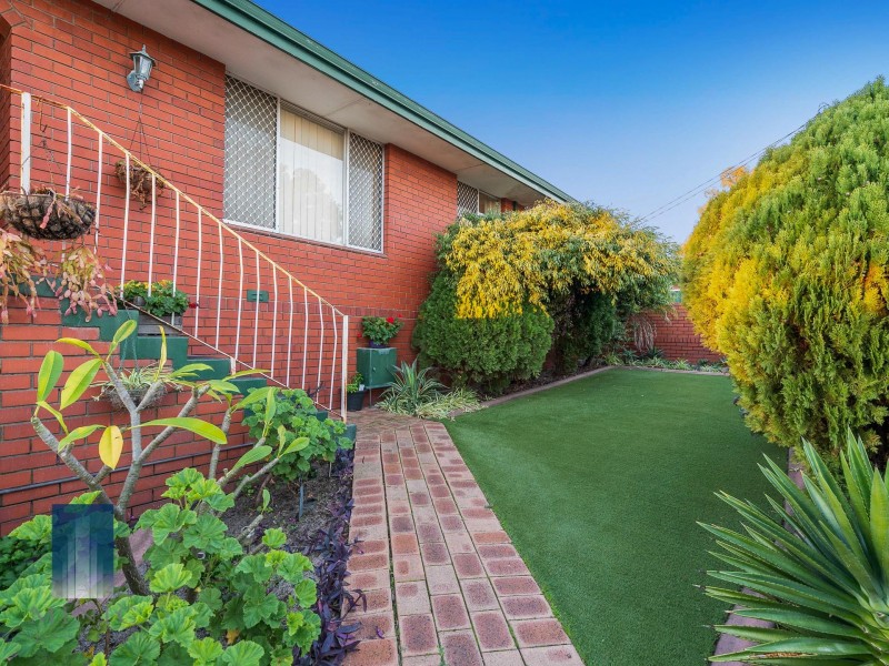 4 Apsley Road, Willetton WA 6155