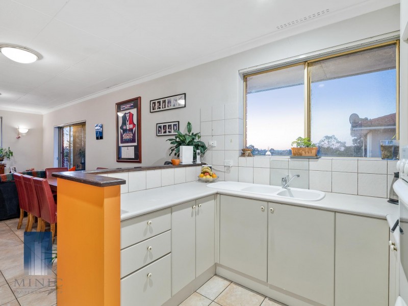 4 Apsley Road, Willetton WA 6155