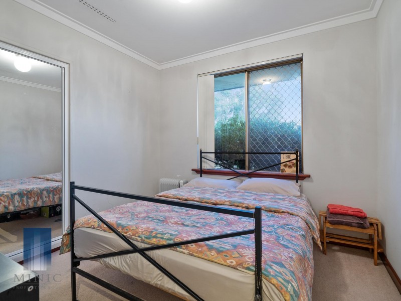 4 Apsley Road, Willetton WA 6155