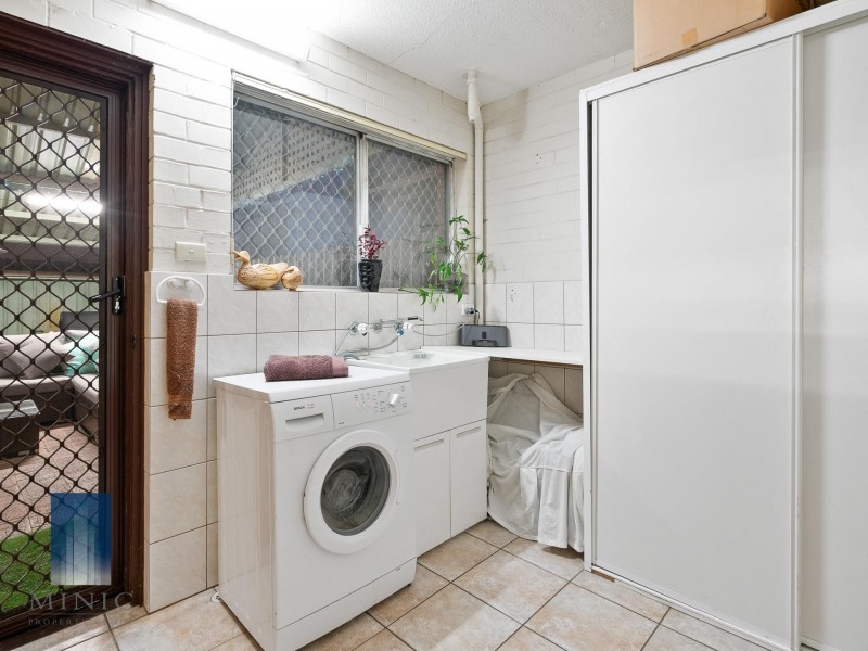 4 Apsley Road, Willetton WA 6155