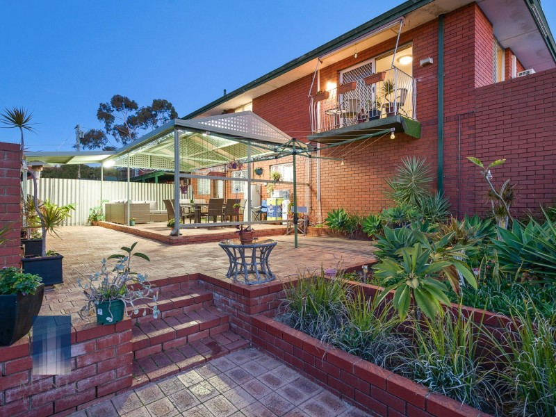 4 Apsley Road, Willetton WA 6155