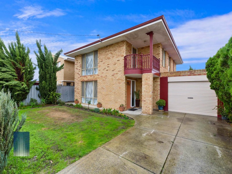 244 Wharf Street, Queens Park WA 6107