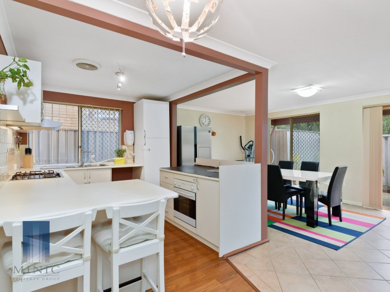 244 Wharf Street, Queens Park WA 6107