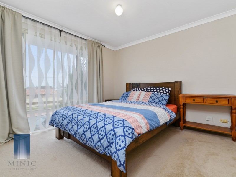 244 Wharf Street, Queens Park WA 6107