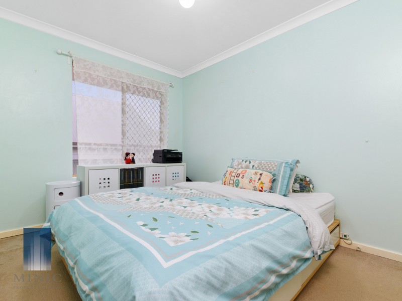 244 Wharf Street, Queens Park WA 6107