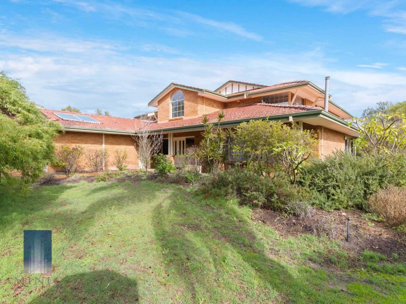 12 Pinot Terrace, The Vines WA 6069