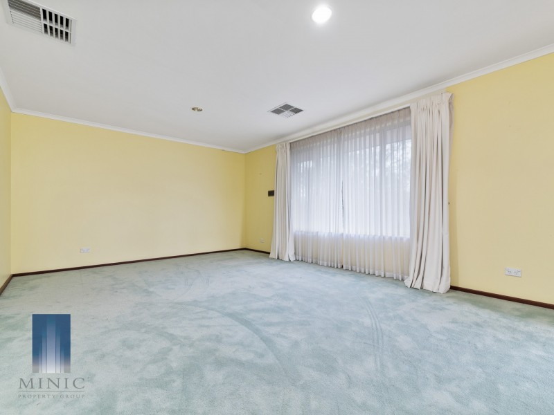 12 Pinot Terrace, The Vines WA 6069