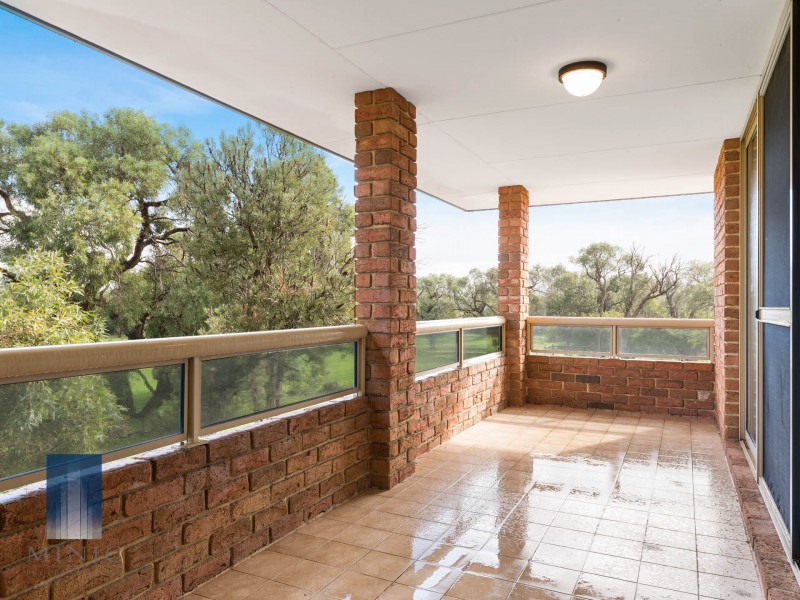 12 Pinot Terrace, The Vines WA 6069