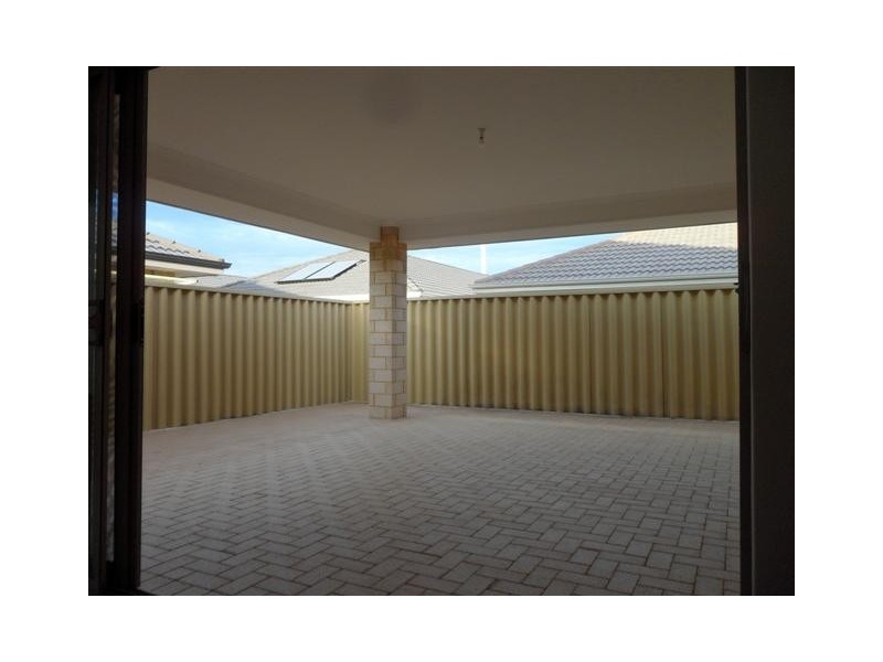 10 Lapwing Approach, Harrisdale WA 6112