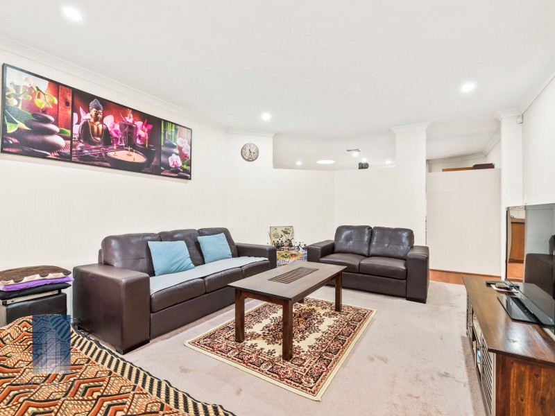 5A Barber Place, Riverton WA 6148