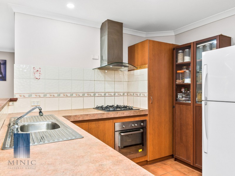 5A Barber Place, Riverton WA 6148