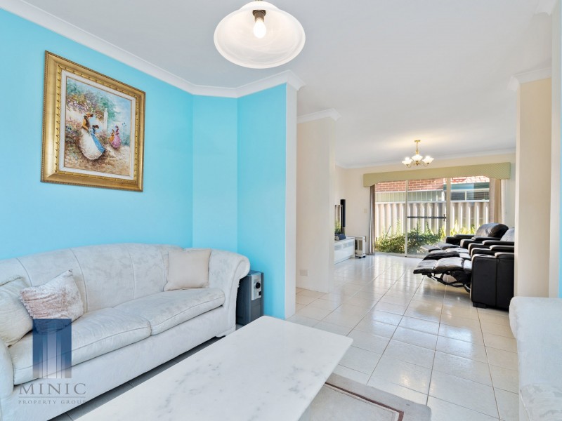 48A Mosaic Street East, Shelley WA 6148