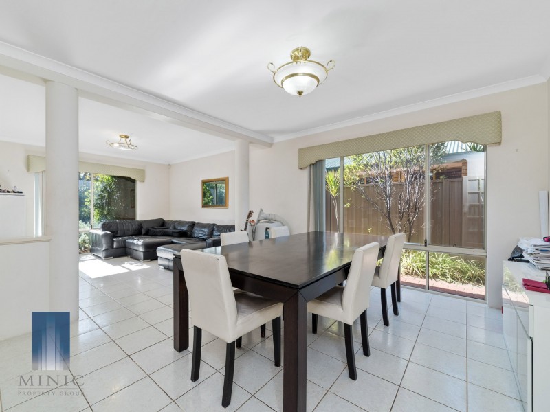48A Mosaic Street East, Shelley WA 6148