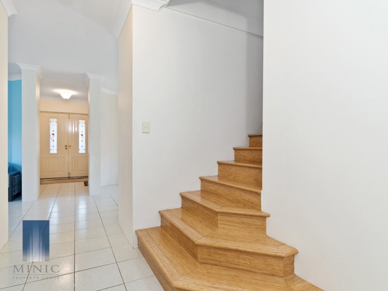 48A Mosaic Street East, Shelley WA 6148