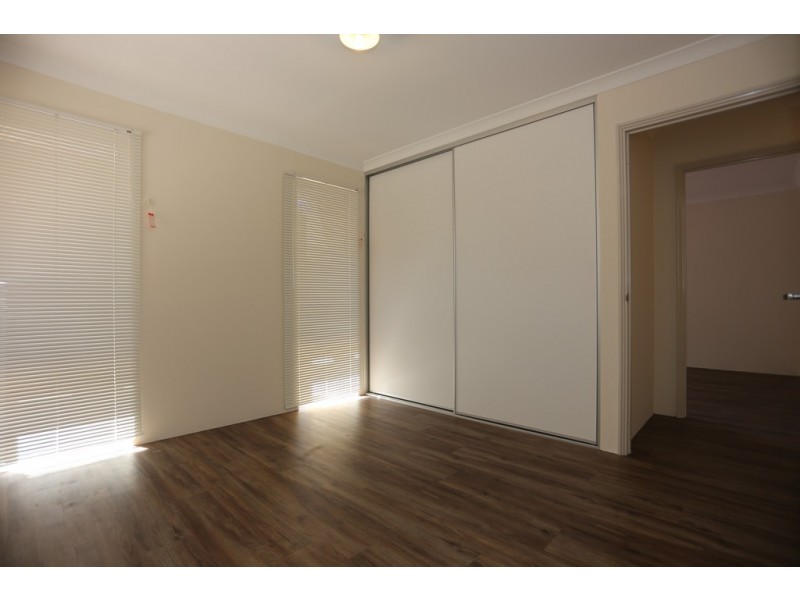 14B Lowth Road, Beckenham WA 6107