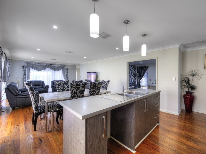 22A Challis Road, Armadale WA 6112