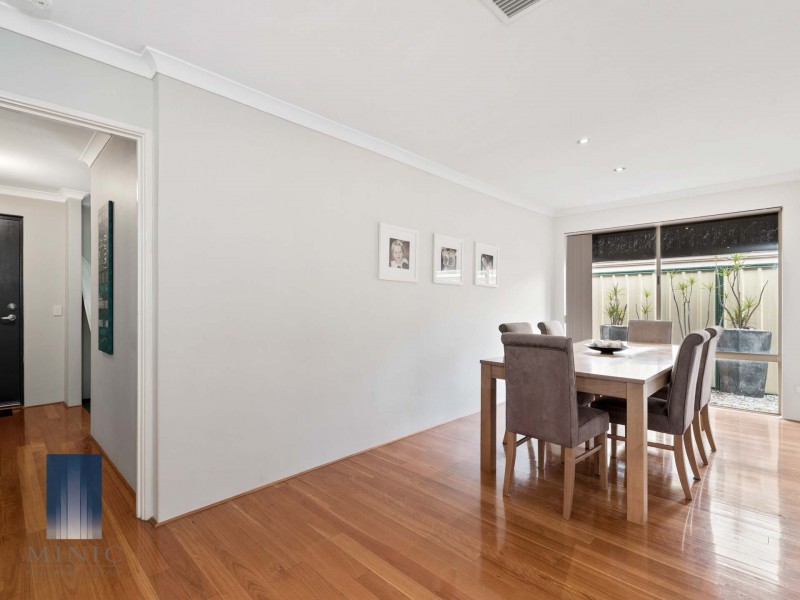 6 Gledhill Way, Leeming WA 6149