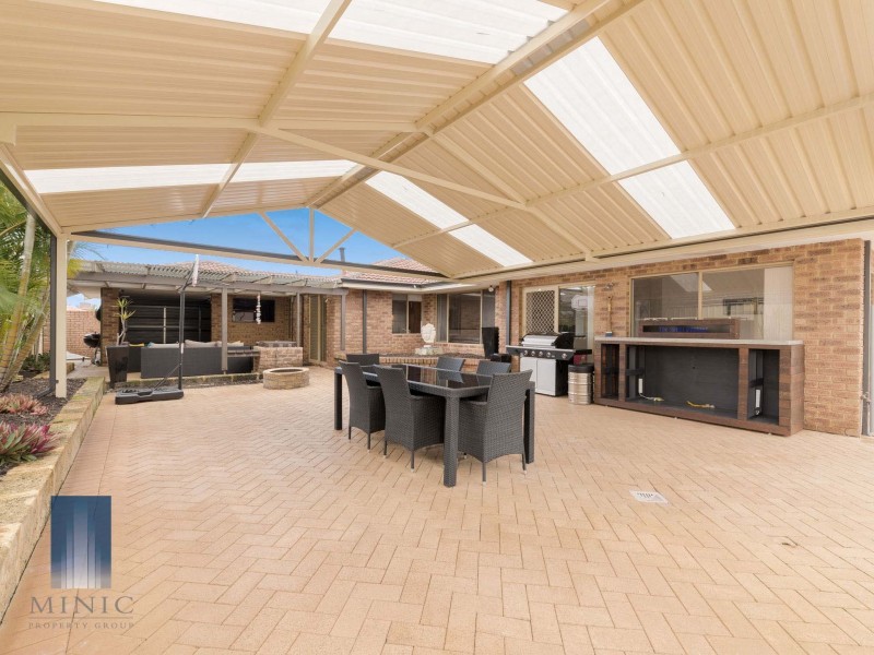 6 Gledhill Way, Leeming WA 6149