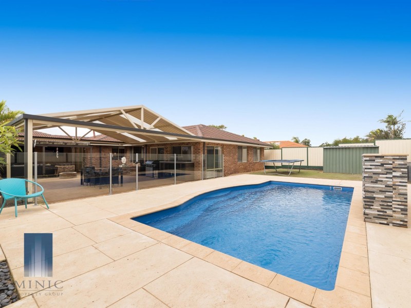 6 Gledhill Way, Leeming WA 6149