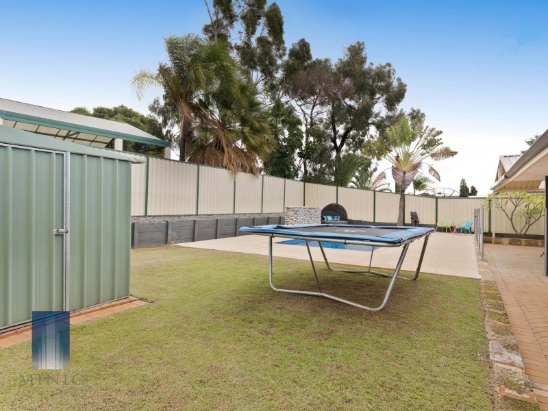 6 Gledhill Way, Leeming WA 6149