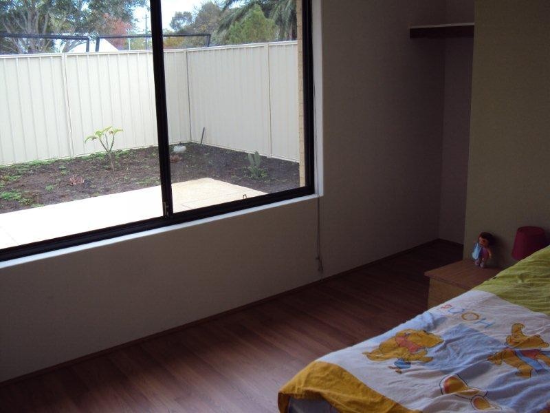 24 Farnaby Lane, Beckenham WA 6107