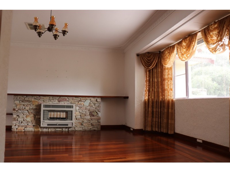 35 A Jillian Street, Riverton WA 6148