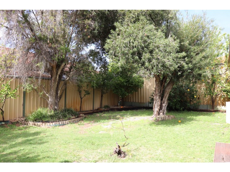 35 A Jillian Street, Riverton WA 6148