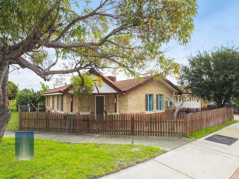 329 Belmont Avenue, Cloverdale WA 6105