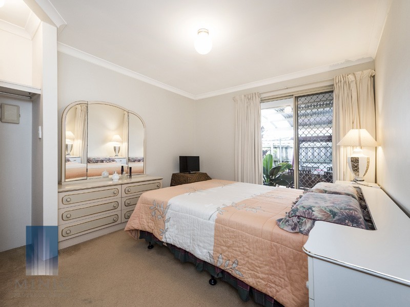 329 Belmont Avenue, Cloverdale WA 6105