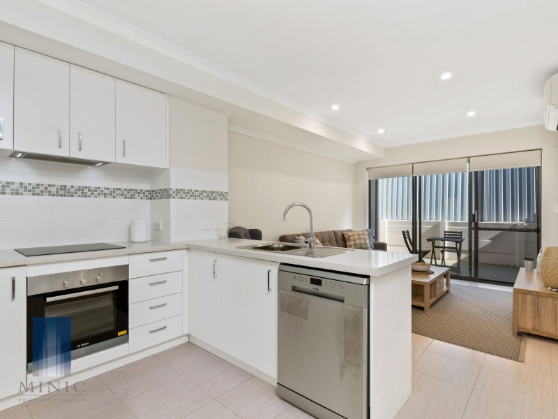 3 and 15/7 Birdwood Road, Melville WA 6156