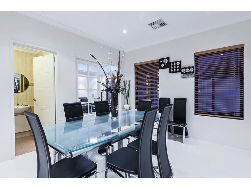 43 Herald Avenue, Willetton WA 6155