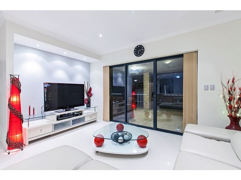 43 Herald Avenue, Willetton WA 6155