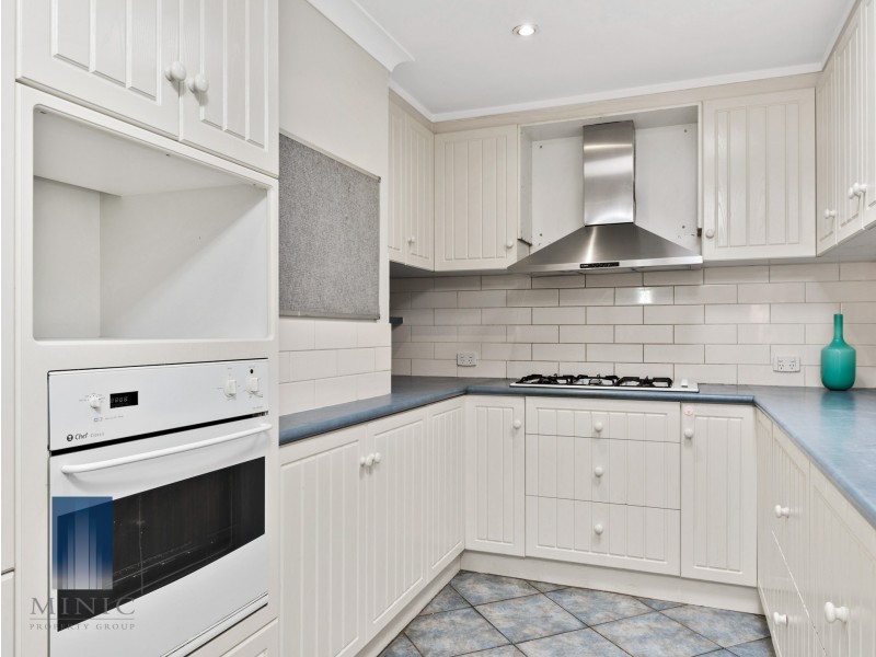 28 Gracechurch Crescent, Leeming WA 6149