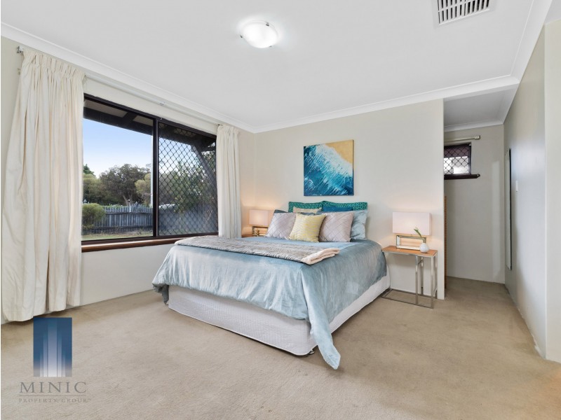 28 Gracechurch Crescent, Leeming WA 6149