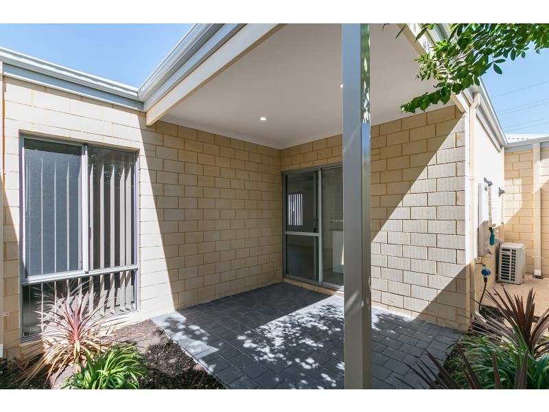 126A Cordelia Avenue, Coolbellup WA 6163